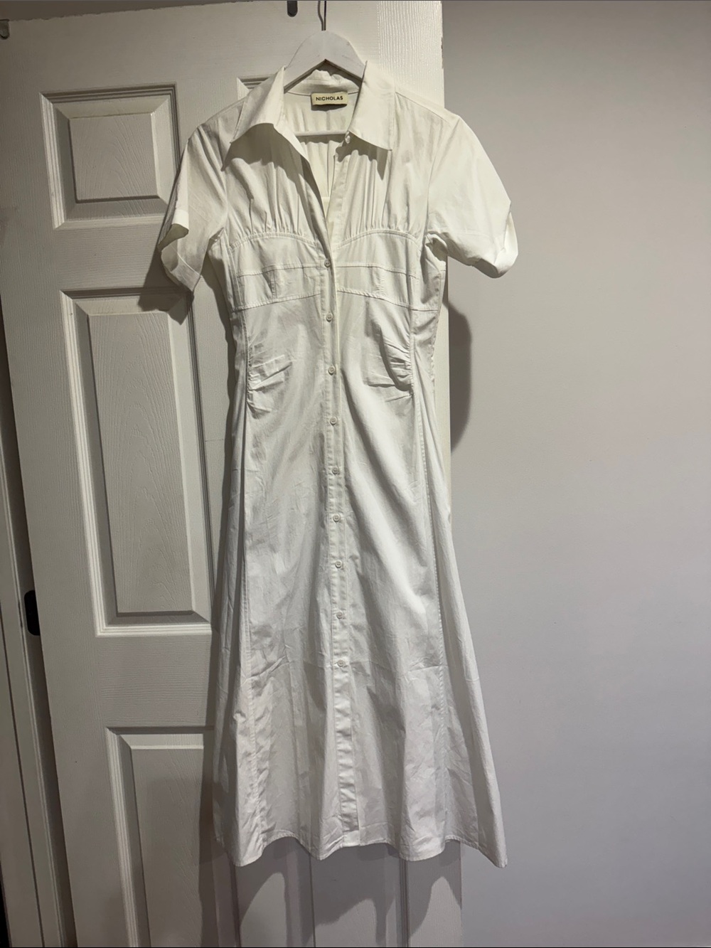 NICHOLAS White Short-Sleeve Button Midi Dress size 2